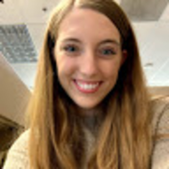 Meet your Posher, Kelsey - Picture 1 of 1